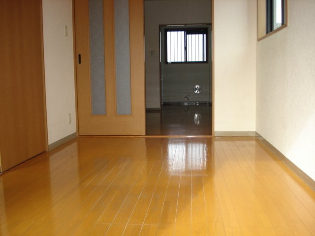 クレストール蘇我の内装|洋室2