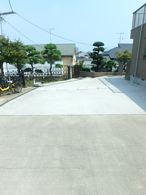 敷地内駐車場(空き要確認)