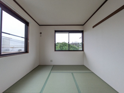 2面採光の6帖和室