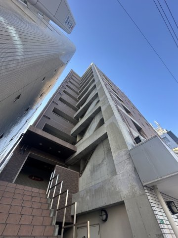 SWISS京橋の外観