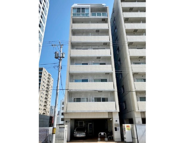 CITY SPIRE南3条の外観