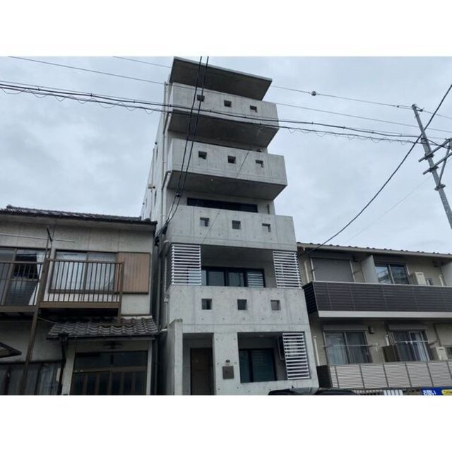 岐阜市加納大石町のアパート