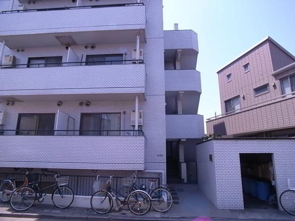 カノープスαのエントランス