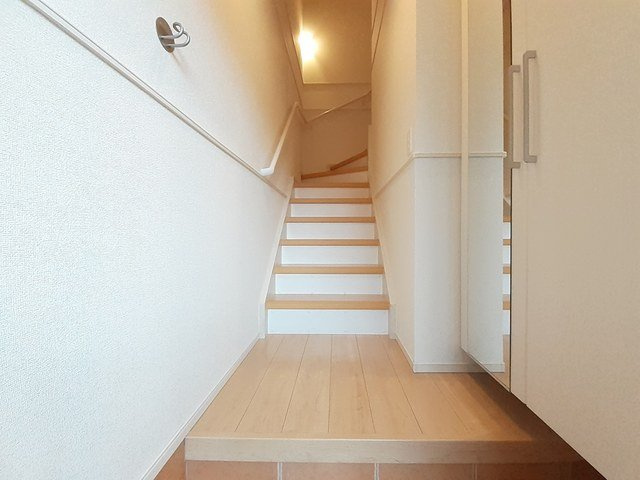 ラーレ　Ｗの玄関|玄関です