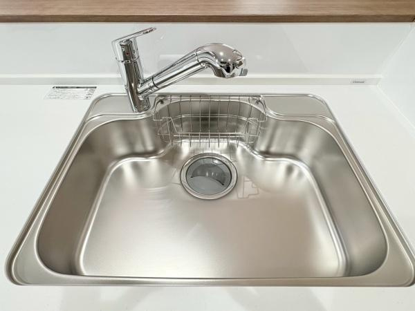 横浜市中区本牧町１丁目の新築一戸建のキッチン