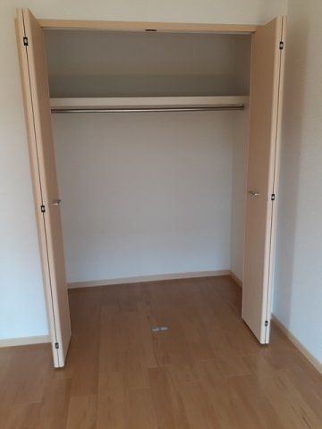 フラワーハイツ一条（Ｂ）の収納