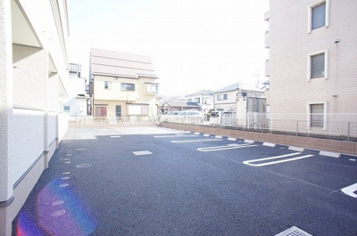 【駐車場】 | ルーモベルビ・トロア