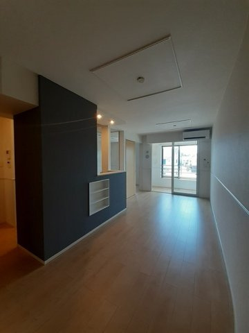 プレジール２号館の居間・リビング