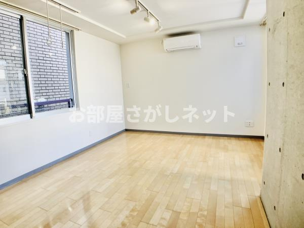 ブランシェ要町【おとり物件なし】#学生・社会人にオススメ！初期費用分割払いOK！の居間・リビング