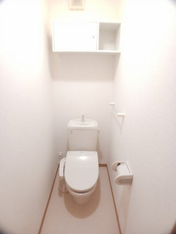ＥｘｃｅｌＣｏｕｒｔ東小羽山Ａのトイレ