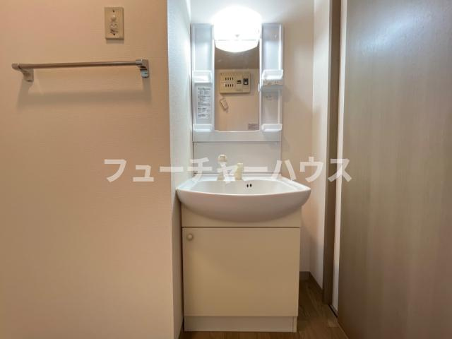 エスポア２３２の洗面所|洗髪洗面化粧台