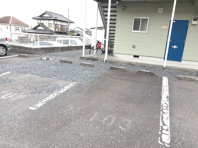 グリーンヒルズⅠの駐車場
