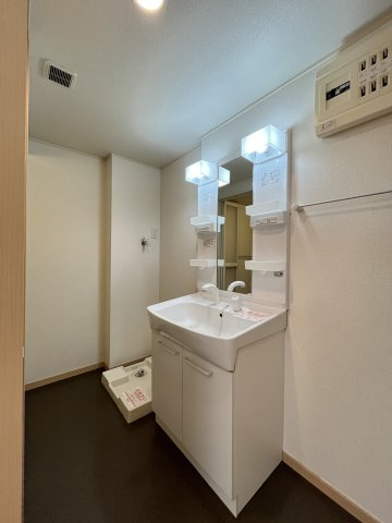 エクセレント　ユリの洗面所