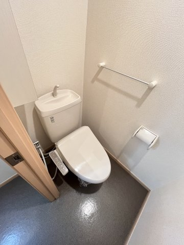 エクセレント　ユリのトイレ