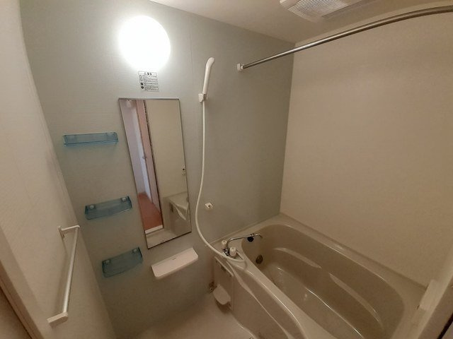 トムトック　Ⅲの浴室|コンパクトで使いやすいお風呂です