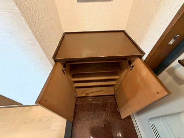 ハイネス岡本の収納