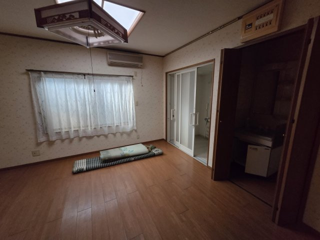 【洋室】 | 横田邸