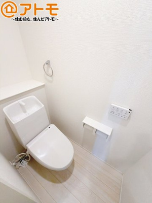 【トイレ】 | 島田市中溝町第1期　新築戸建　2号棟 | 毎日使うトイレだからこそ機能性を重視したいですよね！温水洗浄便座で快適な時間をお過ごしください♪