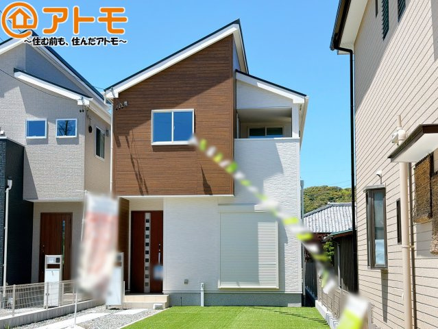【外観】 | 島田市中溝町第1期　新築戸建　2号棟 | スタイリッシュな外観は毎日の帰宅が楽しみになりますね♪