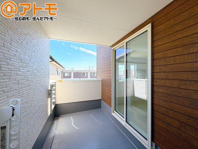 【バルコニー】 | 島田市中溝町第1期　新築戸建　2号棟 | 陽当りの良いバルコニーはお洗濯物はもちろんお布団もふかふかになります♪