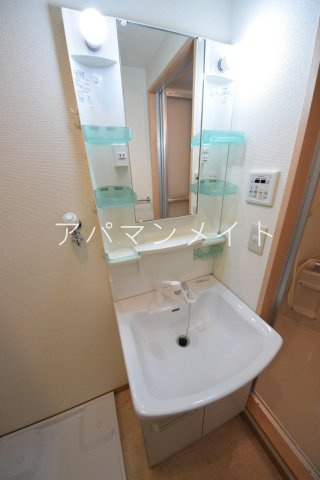 【洗面所】 | エアリーズ | シャワー付き洗面台！