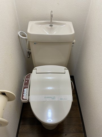 トピア仁井田のトイレ|温水洗浄便座