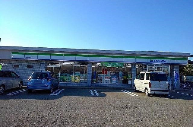 ドゥ・エスポワールの周辺|ファミリーマート広面北店まで223m