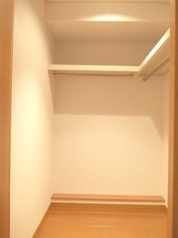 モルティⅢの収納|ちょっとした収納スペースも充実しています