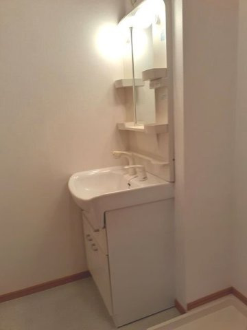 アヴァンティ　サカエの洗面所|忙しい朝には欠かせない洗面所です