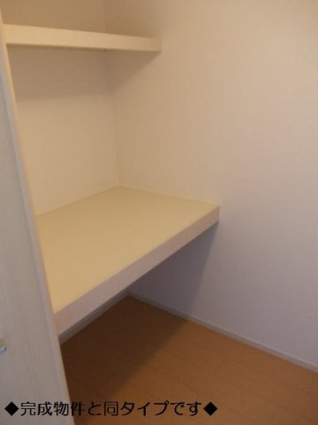 フリーデのトイレ|落ち着いた色調のトイレです