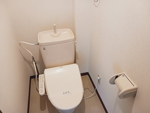 プラテアＭのトイレ|シンプルで使いやすいトイレです