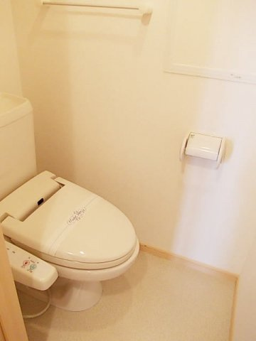 ラ　ファメンタム　センゾのトイレ|清潔感のあるトイレです