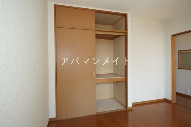 【収納】 | ヴィルヌーブ東戸塚プレジール | 戸塚周辺ならアパマンメイトへＬｅｔｓ Ｇｏ ！