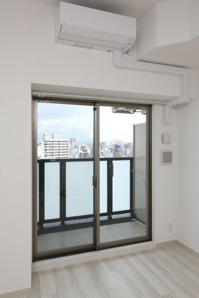 エステムコート名古屋新栄Ⅲグローリィのバルコニー