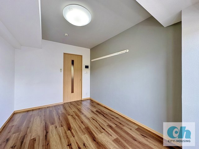 ルーブル蒲田弐番館 1005号室の居間・リビング