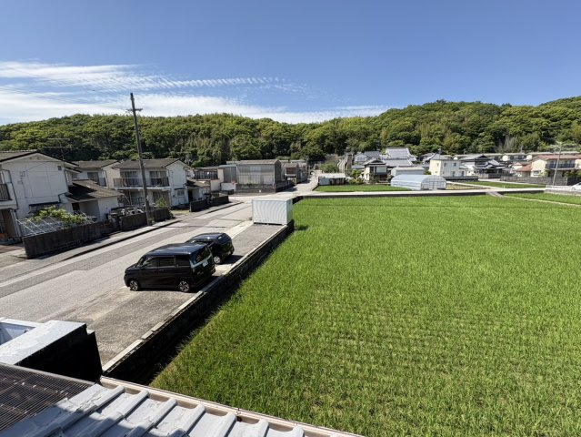 「駐車場6台以上可」南国市幸町　中古戸建の展望|美しい田園風景が広がります。