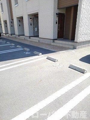 ガーデンハウスＭ　Ｃの駐車場