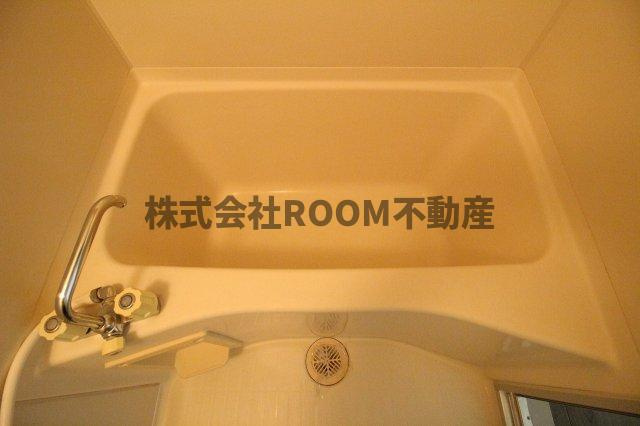 コウガマンションⅡの浴室|コンパクトで使いやすいお風呂です