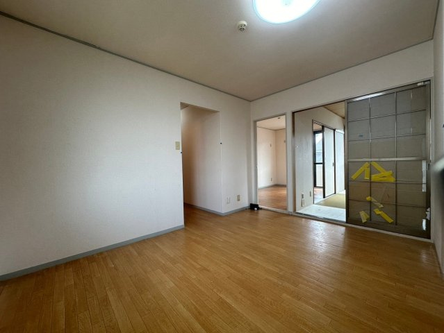 サンソレイユ1の洋室