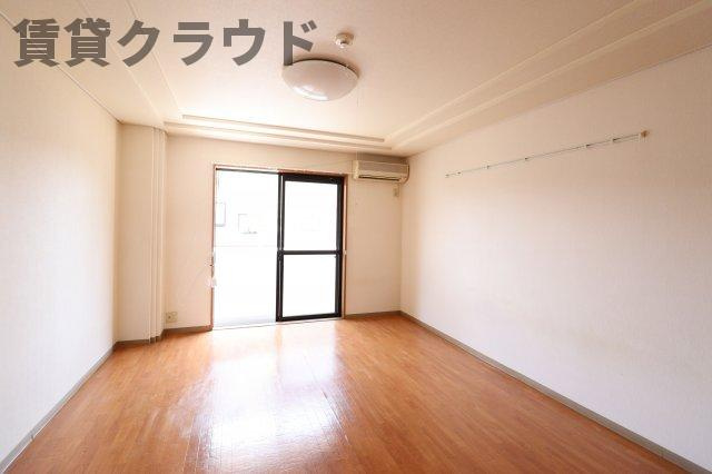 ルミナスワンの居間・リビング|ゆったり過ごせる居間です