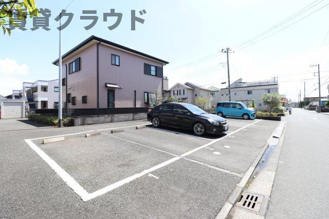ルミナスワンの駐車場|駐車場があります