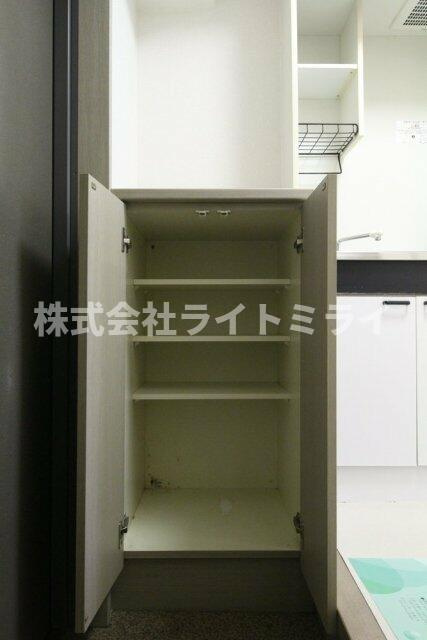 スカイコート文京小石川の収納|靴入 