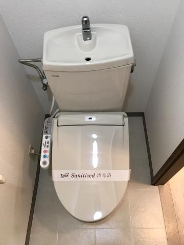 シャワー付トイレ