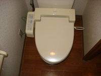 シャワー付トイレ