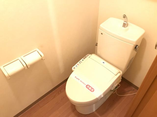 シャワー付トイレ