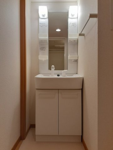 コンパクトで使いやすい洗面所