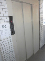 エレベーター