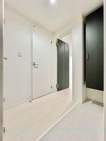 Cherim本陣十王町ⅡNorthの玄関