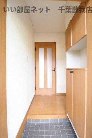 クレストール蘇我の玄関|きれいな玄関です