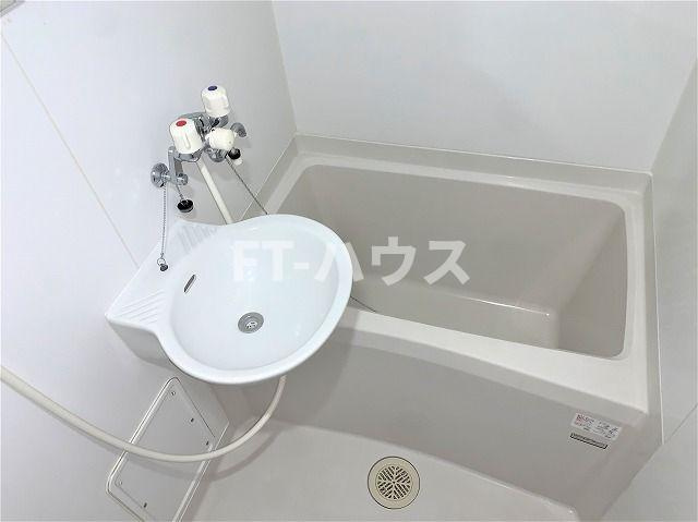 レオパレスドエルの浴室